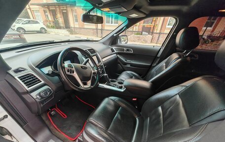 Ford Explorer VI, 2013 год, 2 500 000 рублей, 6 фотография