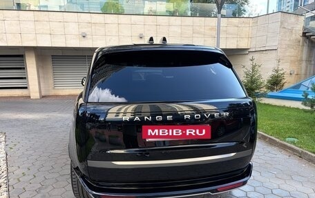 Land Rover Range Rover IV рестайлинг, 2023 год, 19 000 000 рублей, 4 фотография