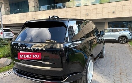 Land Rover Range Rover IV рестайлинг, 2023 год, 19 000 000 рублей, 5 фотография