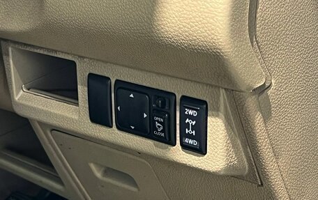 Nissan Tiida, 2005 год, 490 000 рублей, 11 фотография