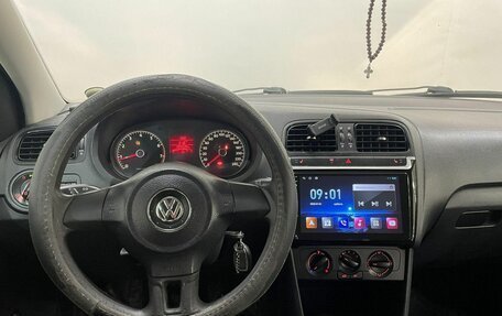 Volkswagen Polo VI (EU Market), 2011 год, 350 000 рублей, 16 фотография