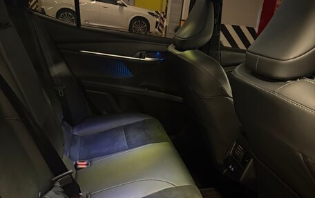 Toyota Camry, 2024 год, 3 700 000 рублей, 8 фотография