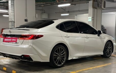 Toyota Camry, 2024 год, 3 700 000 рублей, 5 фотография