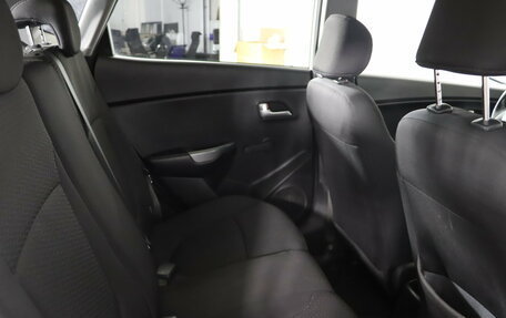 KIA Rio III рестайлинг, 2017 год, 999 990 рублей, 23 фотография
