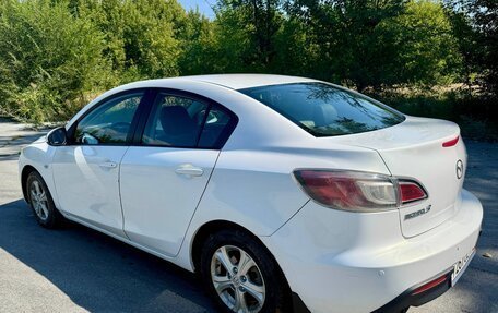 Mazda 3, 2011 год, 800 000 рублей, 4 фотография
