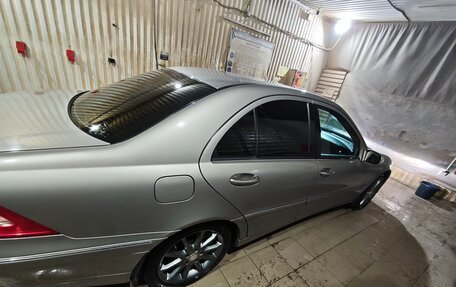 Mercedes-Benz C-Класс, 2006 год, 420 000 рублей, 8 фотография