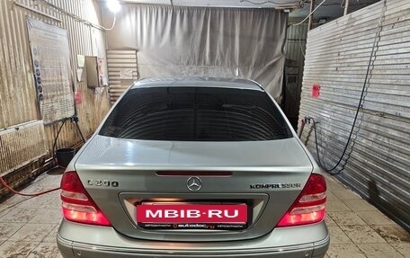 Mercedes-Benz C-Класс, 2006 год, 420 000 рублей, 5 фотография