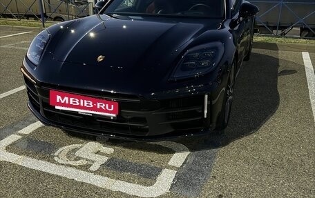 Porsche Panamera, 2024 год, 16 700 000 рублей, 5 фотография