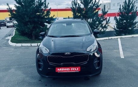 KIA Sportage IV рестайлинг, 2018 год, 1 800 000 рублей, 3 фотография