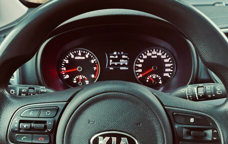 KIA Sportage IV рестайлинг, 2018 год, 1 800 000 рублей, 27 фотография