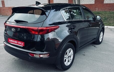 KIA Sportage IV рестайлинг, 2018 год, 1 800 000 рублей, 37 фотография