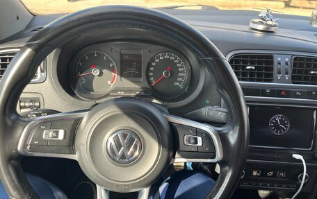 Volkswagen Polo VI (EU Market), 2018 год, 1 250 000 рублей, 6 фотография