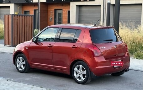 Suzuki Swift III, 2006 год, 390 000 рублей, 2 фотография