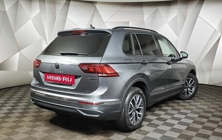 Volkswagen Tiguan II, 2022 год, 2 910 000 рублей, 2 фотография