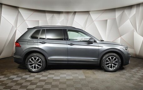 Volkswagen Tiguan II, 2022 год, 2 910 000 рублей, 6 фотография