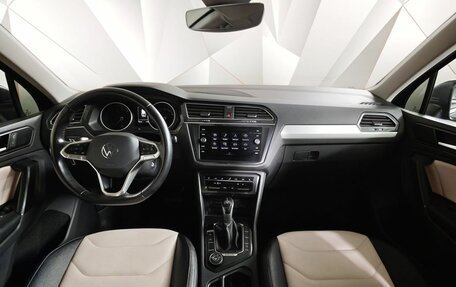 Volkswagen Tiguan II, 2022 год, 2 910 000 рублей, 14 фотография