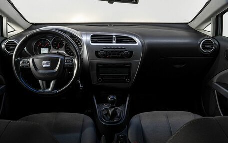SEAT Leon II, 2011 год, 699 000 рублей, 17 фотография