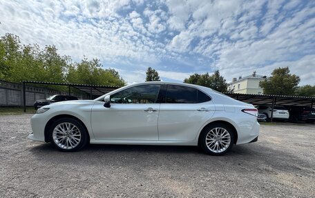 Toyota Camry, 2020 год, 3 550 000 рублей, 5 фотография