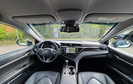 Toyota Camry, 2020 год, 3 550 000 рублей, 11 фотография