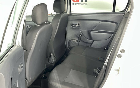 Renault Sandero II рестайлинг, 2015 год, 649 000 рублей, 16 фотография