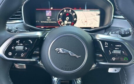 Jaguar F-Pace, 2025 год, 16 500 026 рублей, 6 фотография