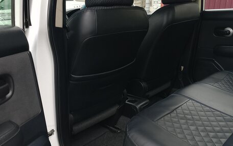 Nissan Tiida, 2005 год, 550 000 рублей, 15 фотография