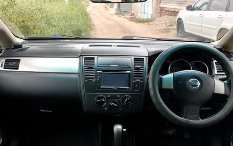 Nissan Tiida, 2005 год, 550 000 рублей, 19 фотография
