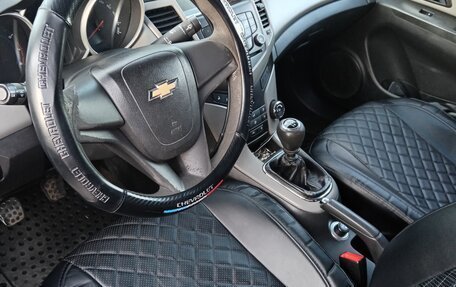 Chevrolet Cruze II, 2011 год, 650 000 рублей, 7 фотография