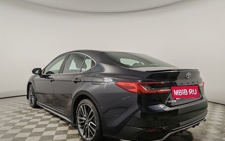 Toyota Camry, 2025 год, 5 200 000 рублей, 7 фотография