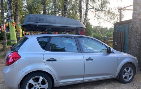 KIA cee'd I рестайлинг, 2009 год, 650 000 рублей, 3 фотография