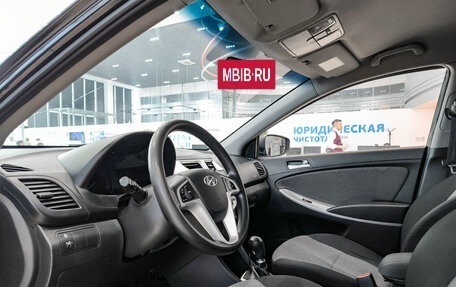 Hyundai Solaris II рестайлинг, 2012 год, 599 000 рублей, 20 фотография