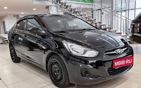 Hyundai Solaris II рестайлинг, 2012 год, 599 000 рублей, 7 фотография