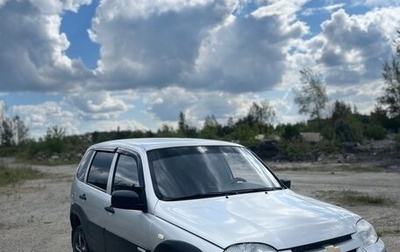 Chevrolet Niva I рестайлинг, 2013 год, 450 000 рублей, 1 фотография