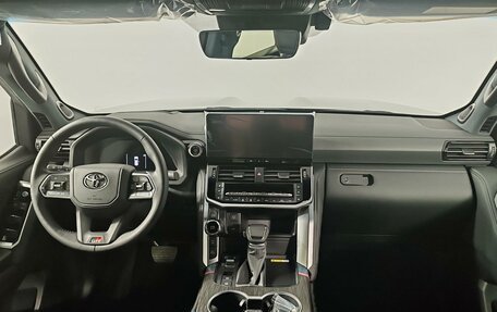 Toyota Land Cruiser, 2026 год, 16 500 000 рублей, 13 фотография