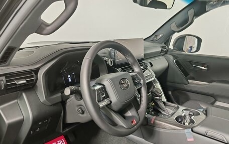 Toyota Land Cruiser, 2026 год, 16 500 000 рублей, 18 фотография