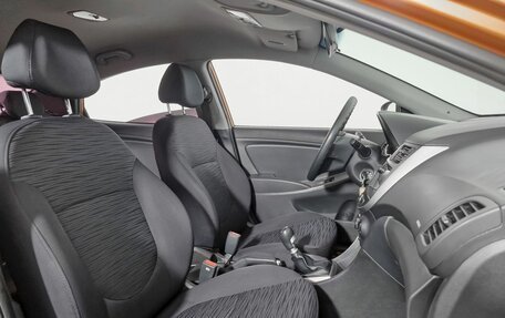 Hyundai Solaris II рестайлинг, 2014 год, 719 000 рублей, 14 фотография