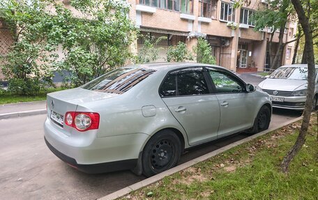 Volkswagen Jetta VI, 2006 год, 399 999 рублей, 5 фотография
