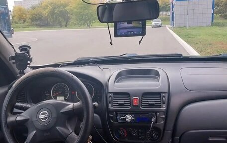 Nissan Almera, 2005 год, 350 000 рублей, 10 фотография