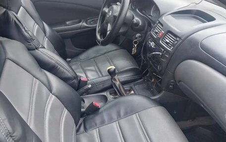 Nissan Almera, 2005 год, 350 000 рублей, 11 фотография