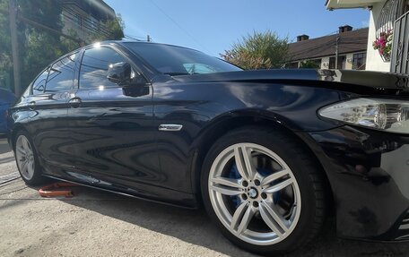 BMW 5 серия, 2011 год, 1 900 000 рублей, 6 фотография