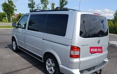 Volkswagen Multivan T5, 2006 год, 1 990 000 рублей, 4 фотография