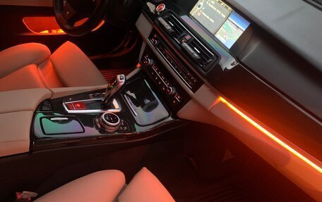 BMW 5 серия, 2011 год, 1 900 000 рублей, 12 фотография