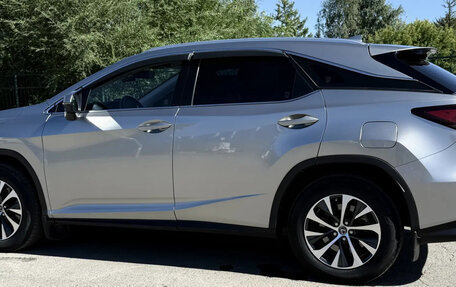 Lexus RX IV рестайлинг, 2021 год, 5 800 000 рублей, 2 фотография