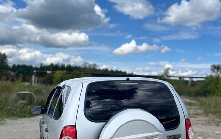 Chevrolet Niva I рестайлинг, 2013 год, 450 000 рублей, 3 фотография