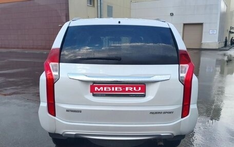 Mitsubishi Pajero Sport III рестайлинг, 2018 год, 2 510 000 рублей, 2 фотография