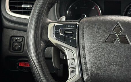 Mitsubishi Pajero Sport III рестайлинг, 2021 год, 1 839 000 рублей, 12 фотография