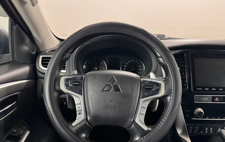 Mitsubishi Pajero Sport III рестайлинг, 2021 год, 1 839 000 рублей, 11 фотография