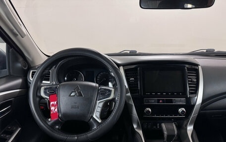 Mitsubishi Pajero Sport III рестайлинг, 2021 год, 1 839 000 рублей, 10 фотография