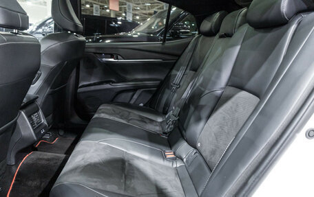 Toyota Camry, 2024 год, 3 899 700 рублей, 13 фотография