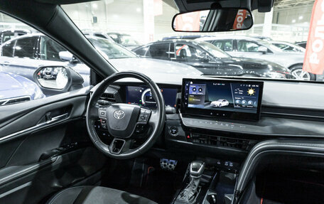 Toyota Camry, 2024 год, 3 899 700 рублей, 15 фотография
